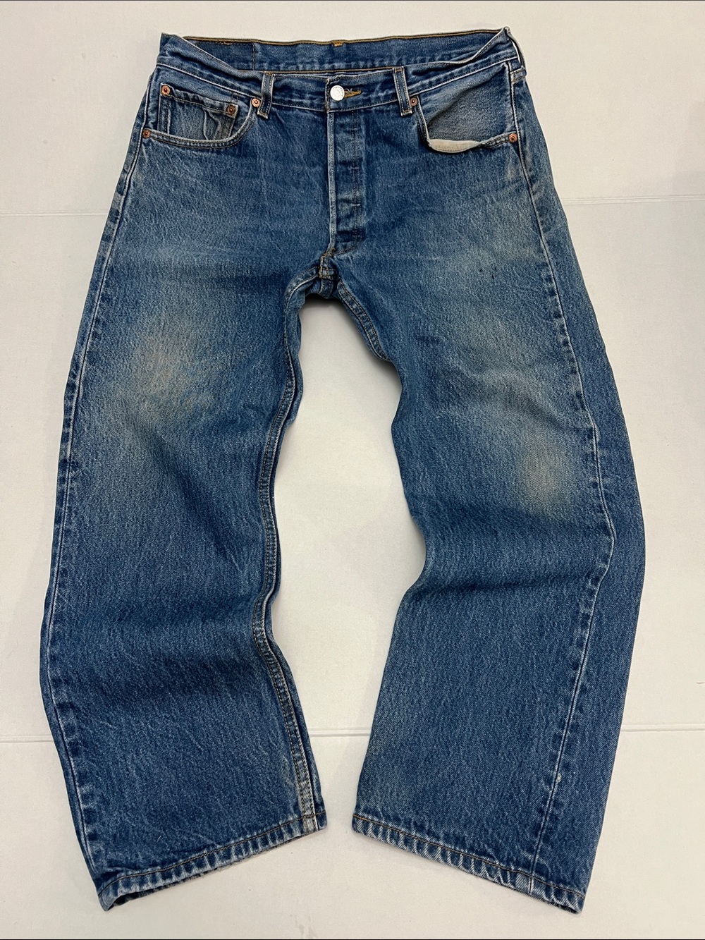 Levi's 501 Original Fit Jeans VTG mid Y2K Men's Medium Wash Distressed Grange
